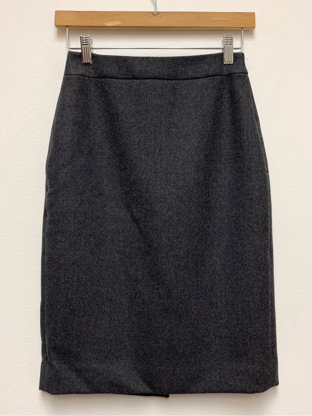 J Crew 100% Wool Pencil Skirt Size 0 Charcoal Grey Knee Length Work Career